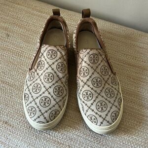 COPY - Tory Burch slip on shoes